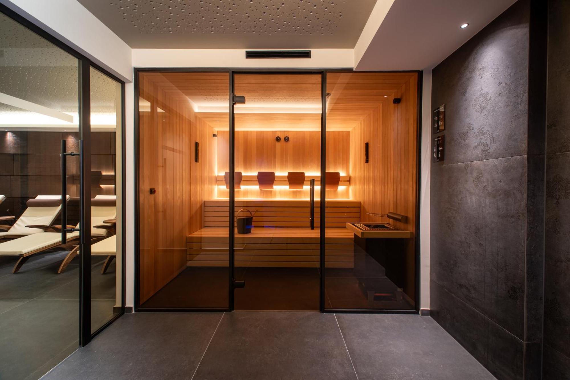 Hotel Ladurner Merano Eksteriør billede